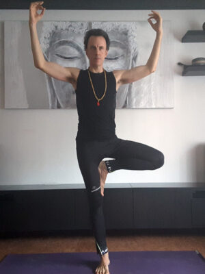 LEZIONE INDIVIDUALE DI YOGA CON ROBY SHANTI